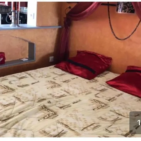 Апартаменти Village Naturiste Port Nature 618 *